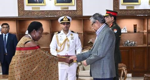 H.E PROF. JOYCE KAKURAMATSI KIKAFUNDA PRESENTS CREDENTIALS TO THE PRESIDENT OF THE PEOPLE'S REPUBLIC OF BANGLADESH